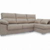 Sofá chaise-longue con asientos deslizantes y respaldos reclinables.